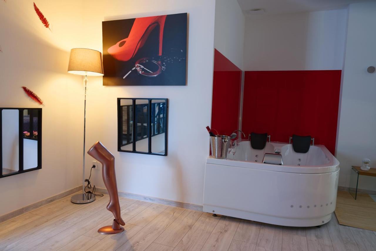 Suite Les Folies Douces & Spa By Nancyintimelounge Dış mekan fotoğraf